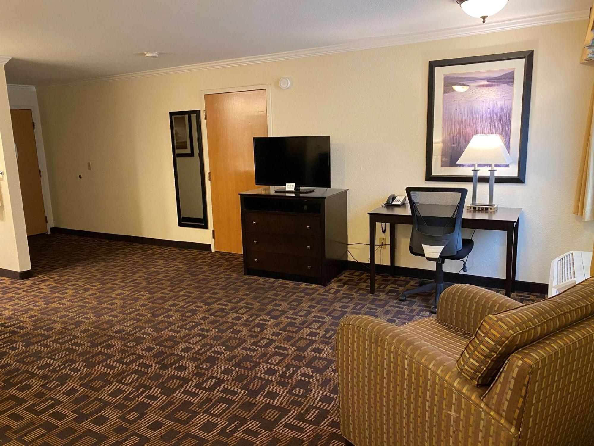 Best Western Plus Inn Of Hayward Eksteriør billede